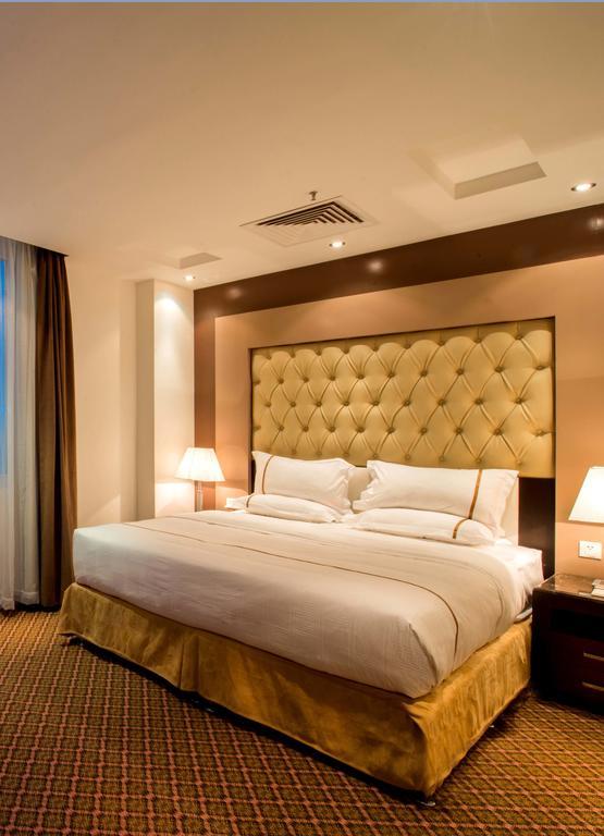 ריאד Al Yamama Palace Hotel Suites מראה חיצוני תמונה