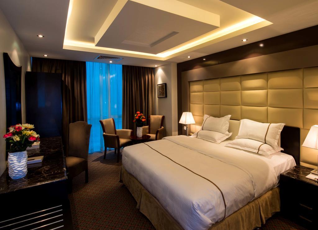 ריאד Al Yamama Palace Hotel Suites חדר תמונה