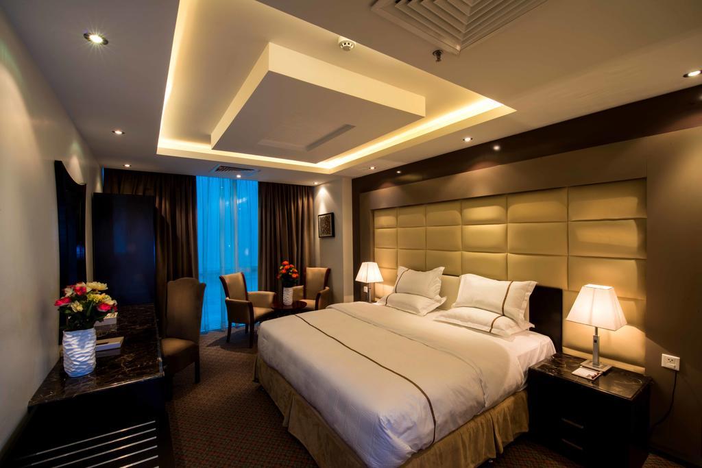 ריאד Al Yamama Palace Hotel Suites חדר תמונה