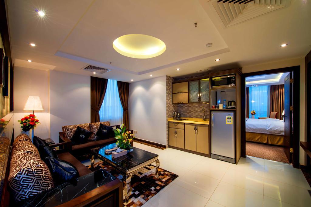 ריאד Al Yamama Palace Hotel Suites חדר תמונה