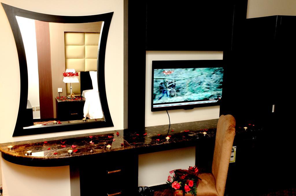ריאד Al Yamama Palace Hotel Suites חדר תמונה