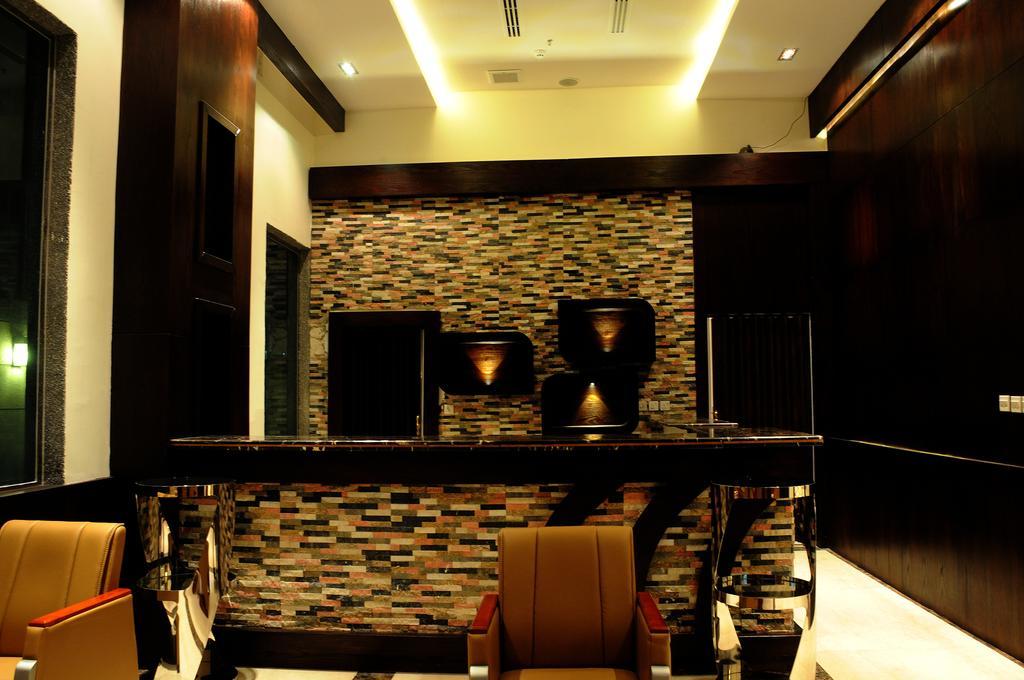 ריאד Al Yamama Palace Hotel Suites מראה חיצוני תמונה