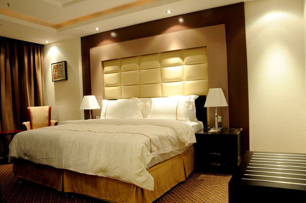 ריאד Al Yamama Palace Hotel Suites מראה חיצוני תמונה