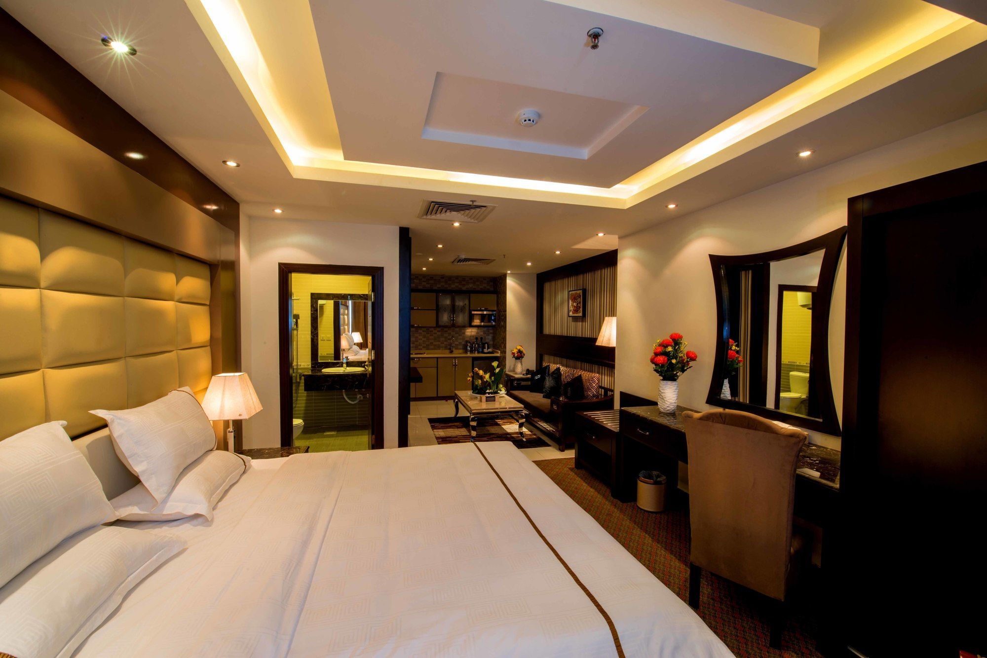 ריאד Al Yamama Palace Hotel Suites מראה חיצוני תמונה